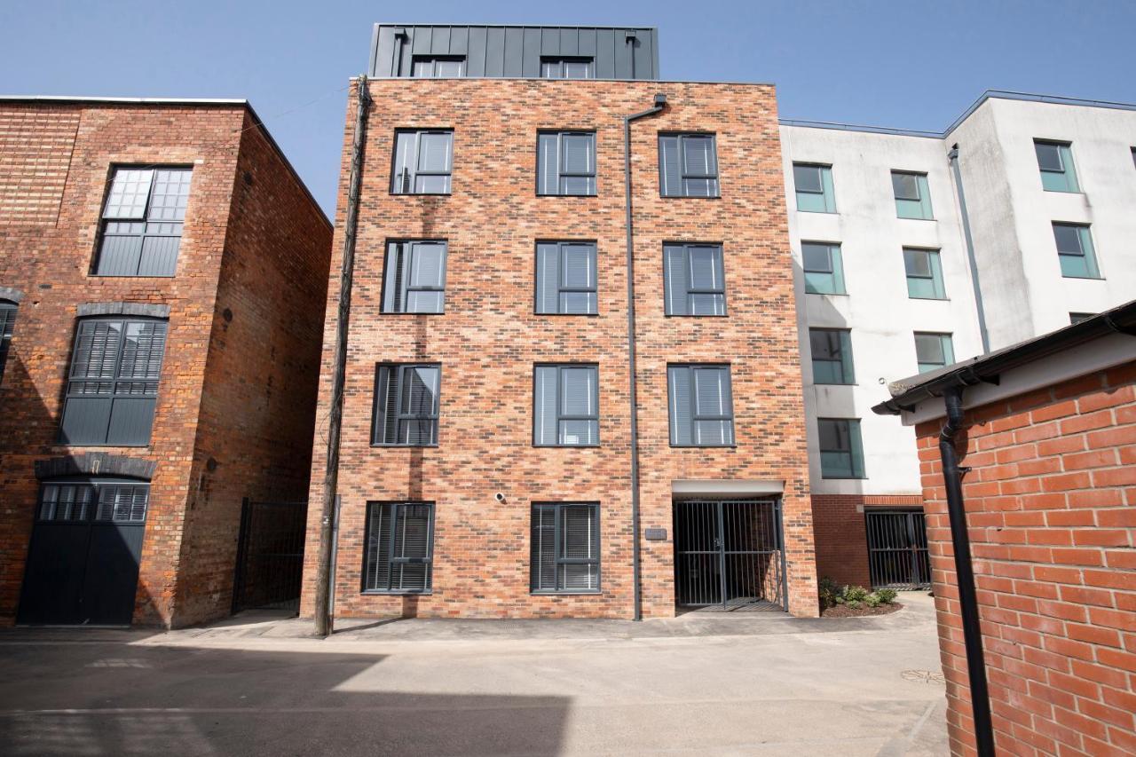 Elliot Oliver - Chic 2 Bedroom Town Centre Apartment Cheltenham Exterior photo